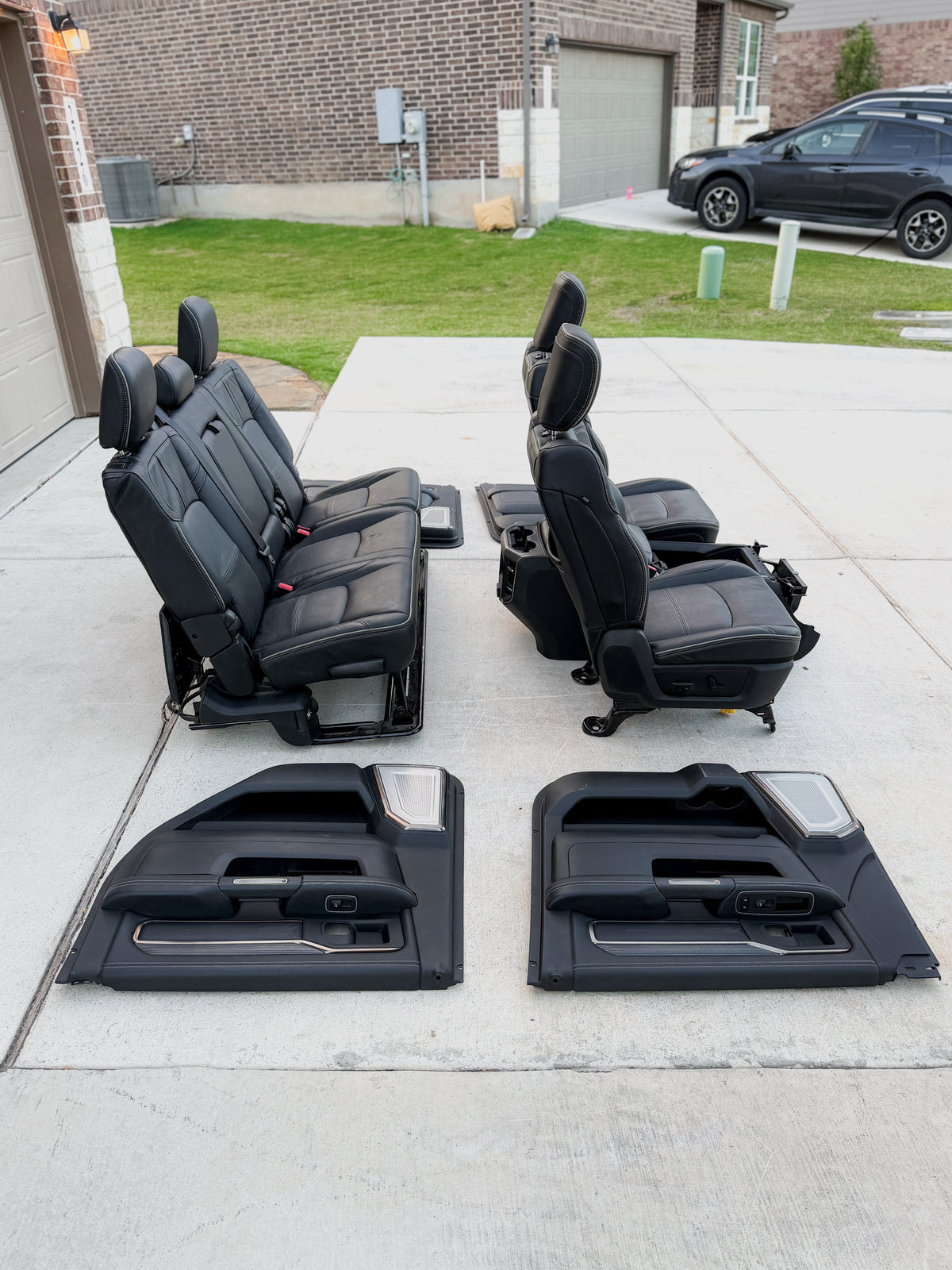2022 Ram 3500/3500 Limited Interior - Seats, Console, Door Panels