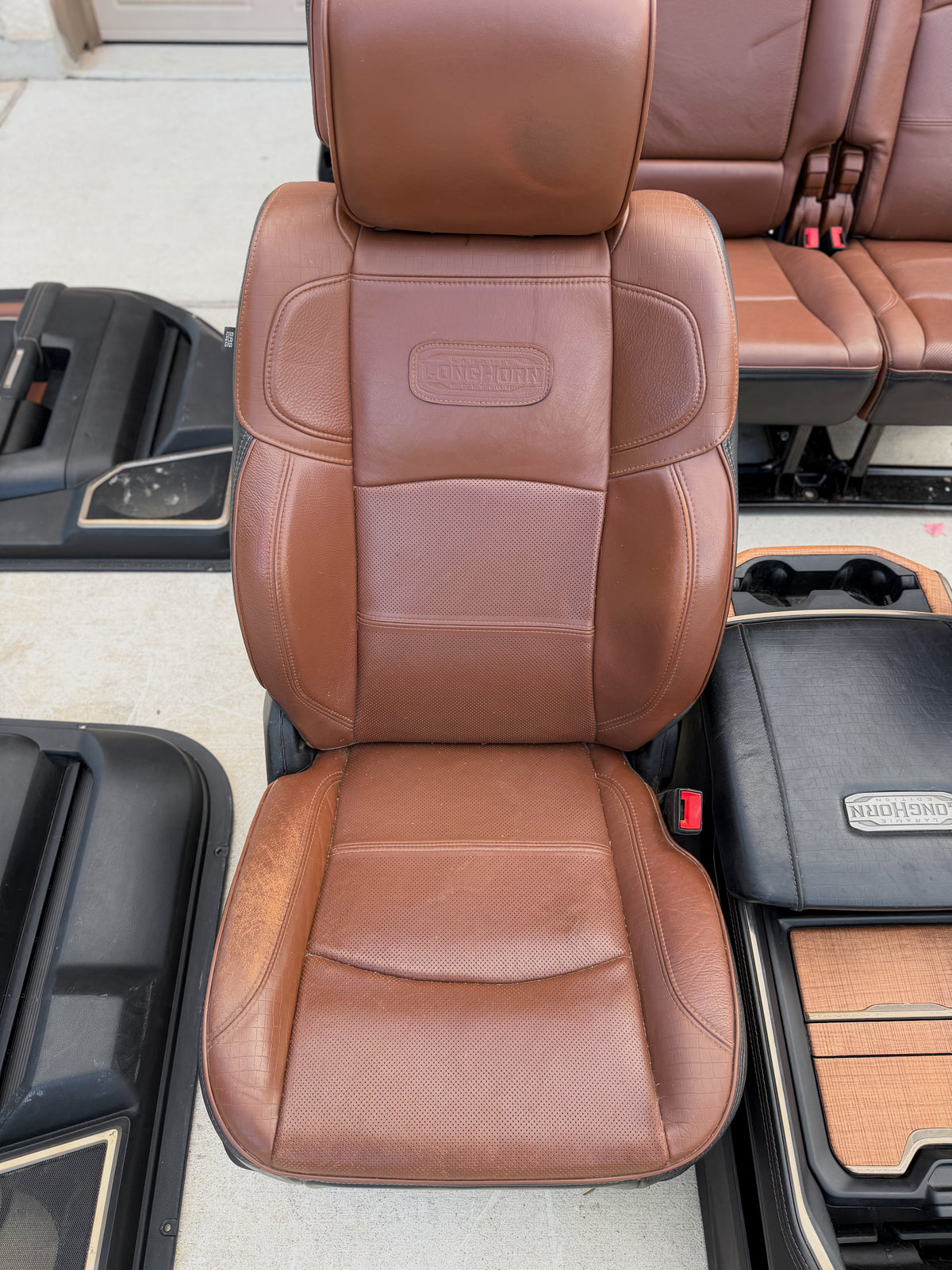2020 Ram 2500/3500 Laramie Longhorn Megacab Interior - Seats, Console, Door Panels