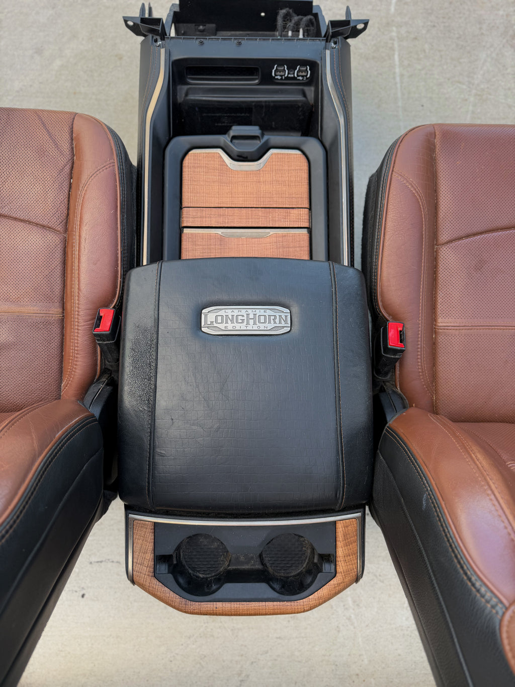 2020 Ram 2500/3500 Laramie Longhorn Megacab Interior - Seats, Console, Door Panels